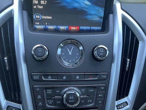 Used 2012 Cadillac SRX Performance FWD image 16