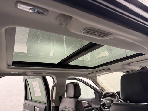 Used 2025 Ford Expedition Max Platinum image 36