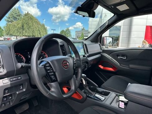 Used 2023 Nissan Frontier PRO-4X w/ Pro Convenience Package AWD/4WD image 13