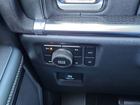 New 2026 Ford Expedition Platinum w/ Stealth Performance Package image 15