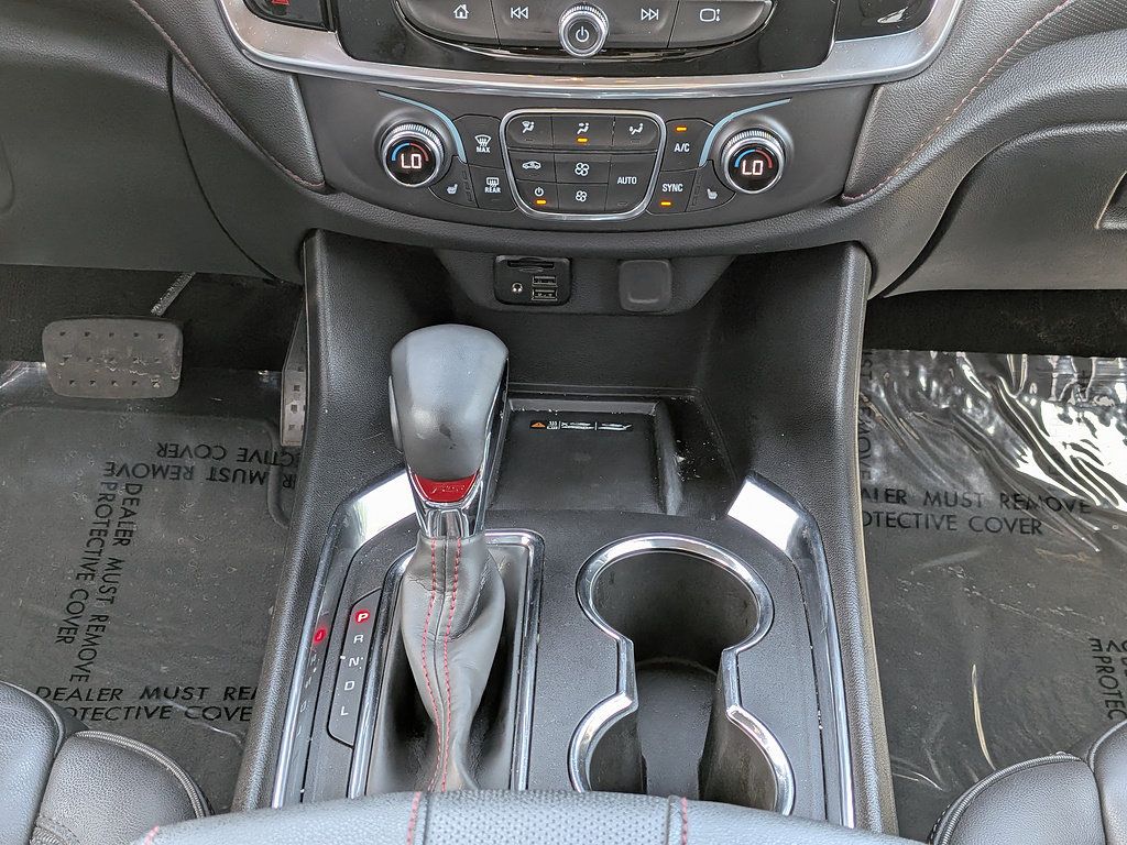 Used 2023 Chevrolet Traverse RS AWD/4WD image 18