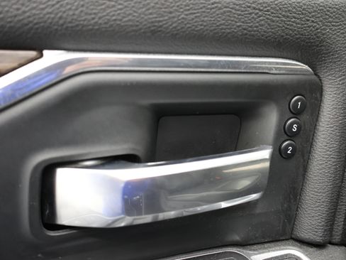 Used 2019 RAM 3500 Laramie AWD/4WD image 43