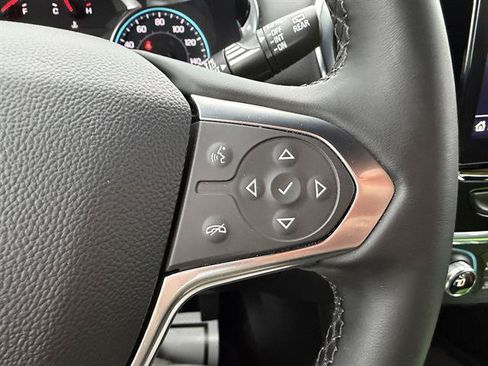Used 2023 Chevrolet Traverse LT w/ Midnight/Sport Edition AWD/4WD image 37