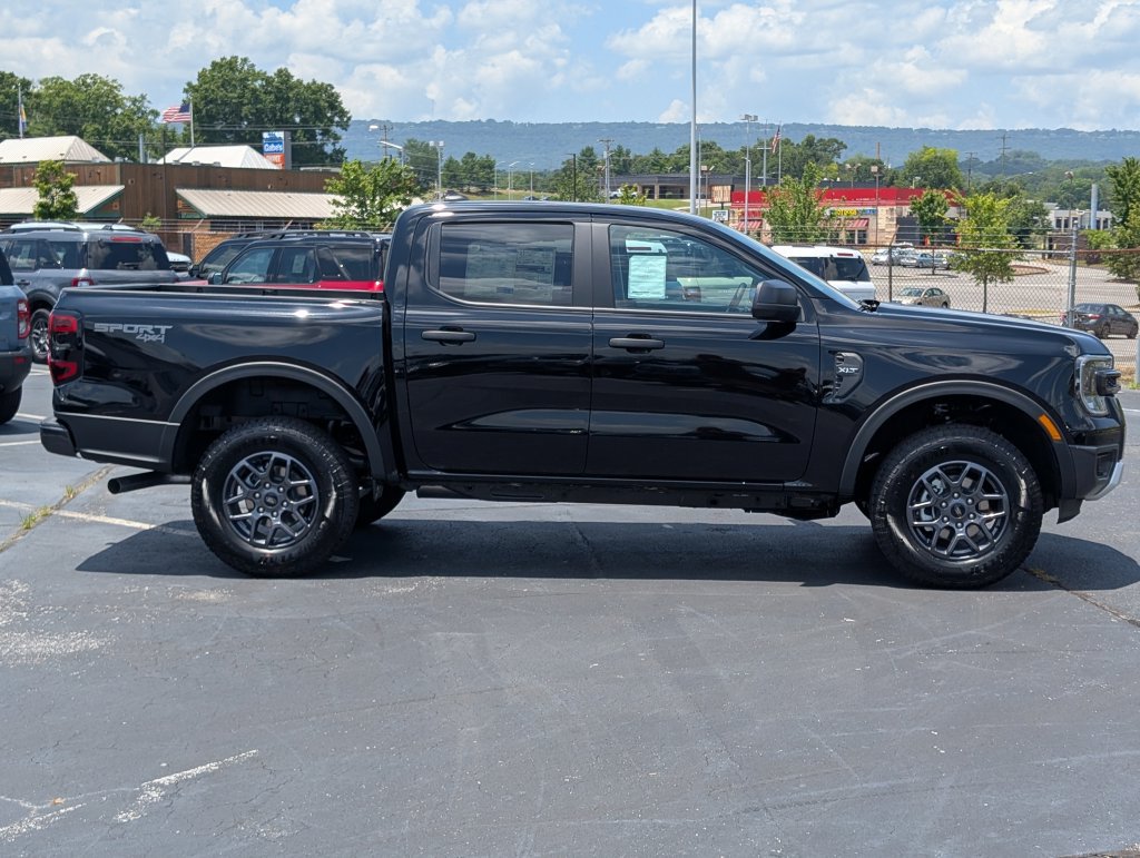 New 2026 Ford Ranger XLT w/ Equipment Group 301A High AWD/4WD image 3