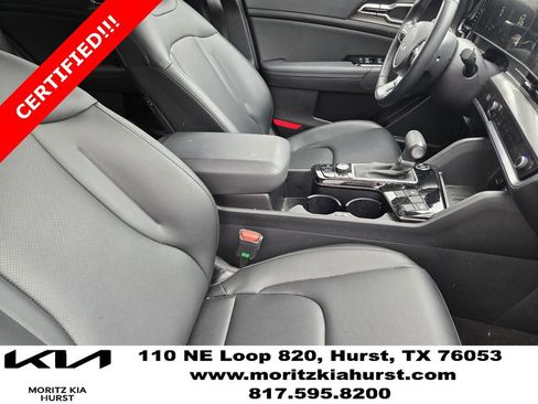 Certified 2025 Kia Sportage EX image 19