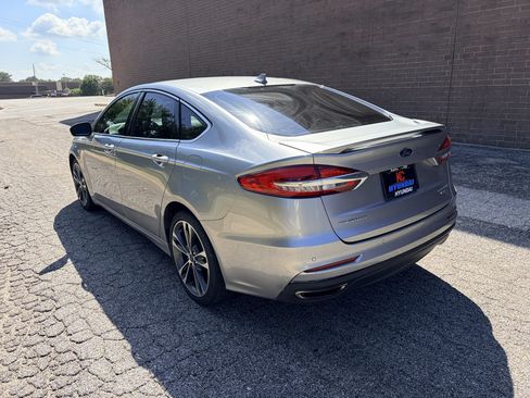 Used 2020 Ford Fusion Titanium AWD/4WD image 3