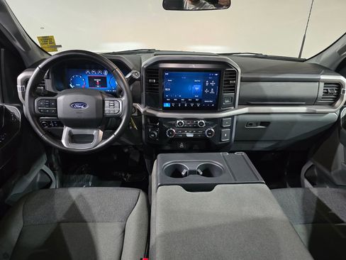 Used 2025 Ford F150 XLT w/ Equipment Group 301A Standard image 21