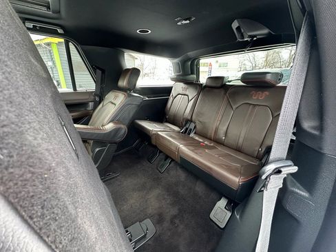 Used 2021 Ford Expedition King Ranch image 16