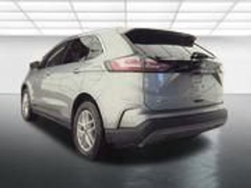 Used 2022 Ford Edge SEL image 11