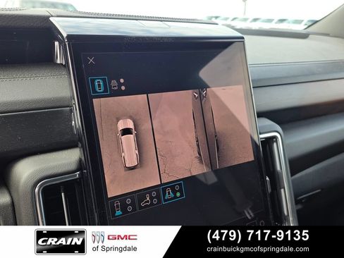 Used 2026 GMC Yukon XL Denali w/ Sun & Power Step Package AWD/4WD image 17