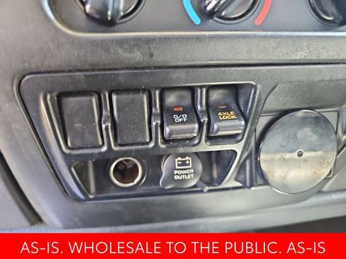 Used 2005 Jeep Wrangler Rubicon AWD/4WD image 18