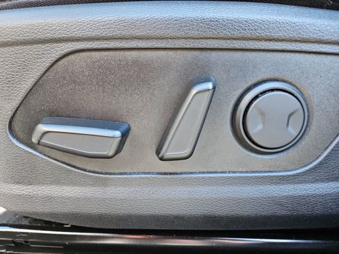 Used 2025 Kia Sportage SX Prestige image 20