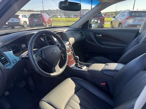 Used 2017 INFINITI QX50 AWD w/ Premium Package image 31