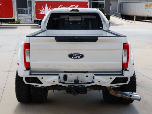 Used 2018 Ford F350 Limited AWD/4WD image 10