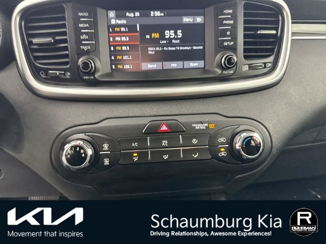 Used 2020 Kia Sorento LX AWD/4WD image 9