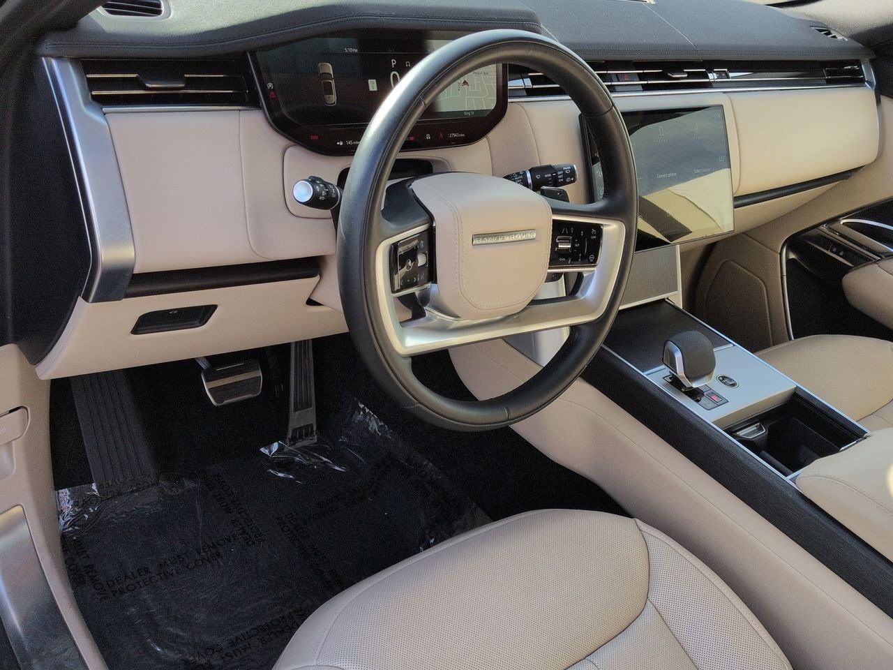 Used 2024 Land Rover Range Rover SE AWD/4WD image 9
