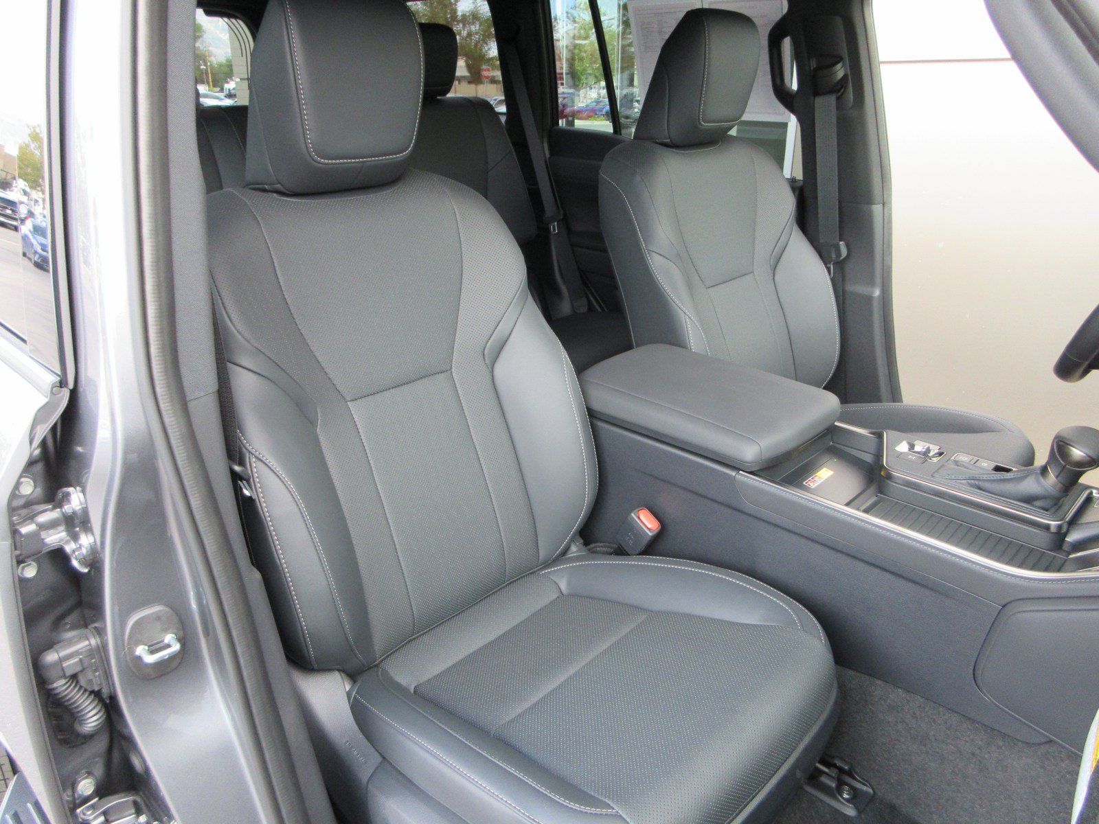Used 2026 Lexus GX 550 w/ Cold Area Package AWD/4WD image 26