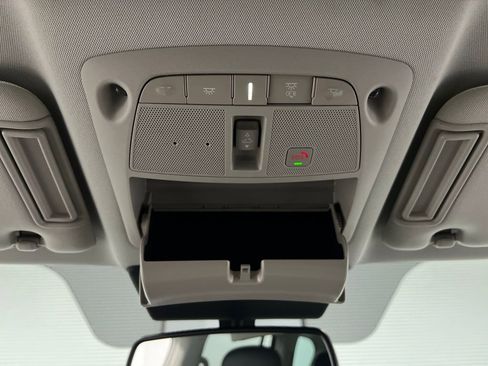 Used 2023 Nissan Armada SL w/ Captain's Chairs Package image 72