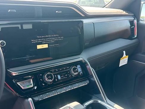 New 2026 GMC Sierra 1500 Denali w/ Denali Reserve Package image 26