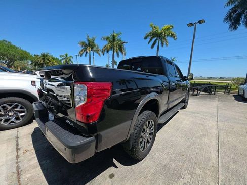 Used 2017 Nissan Titan Platinum Reserve image 13