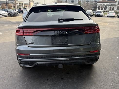 Used 2021 Audi Q8 Prestige w/ Prestige Package image 6
