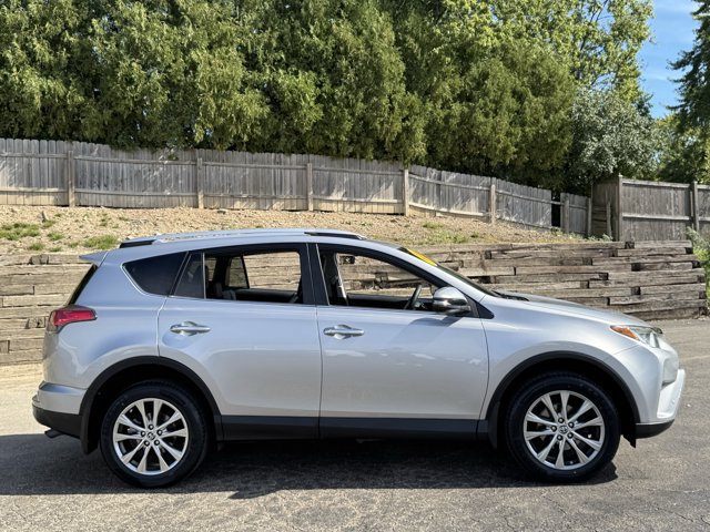 Used 2016 Toyota RAV4 Limited AWD/4WD image 5