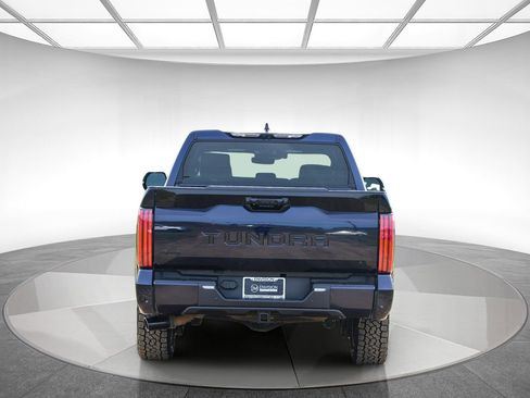 Used 2024 Toyota Tundra Platinum image 3