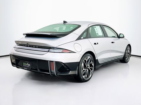 Used 2024 Hyundai Ioniq 6 SEL AWD/4WD image 9