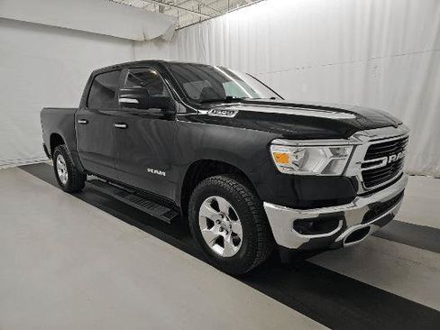 Used 2019 RAM 1500 Big Horn AWD/4WD image 3