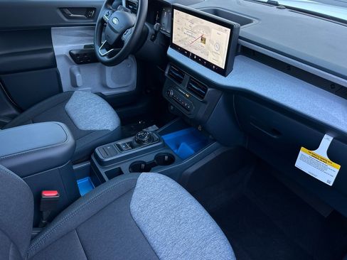 New 2026 Ford Maverick XLT image 14