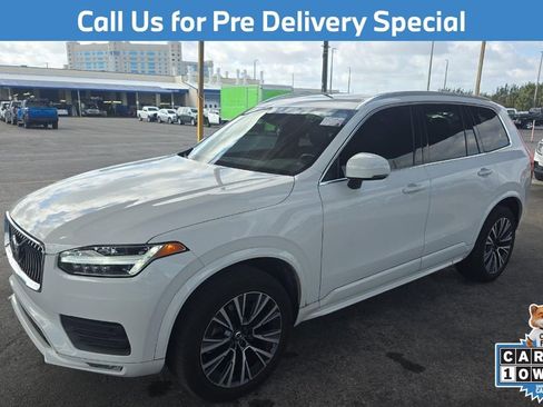 Used 2022 Volvo XC90 T5 Momentum w/ Protection Package Premier image 1