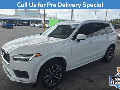 Used 2022 Volvo XC90 T5 Momentum w/ Protection Package Premier