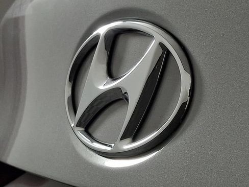 Used 2022 Hyundai Accent SEL FWD image 29