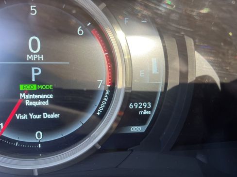 Used 2019 Lexus IS 300 F Sport w/ F Sport Package image 16