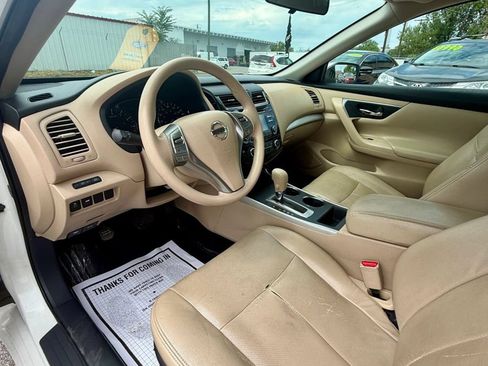 Used 2015 Nissan Altima 2.5 S w/ Sport Value Package FWD image 25