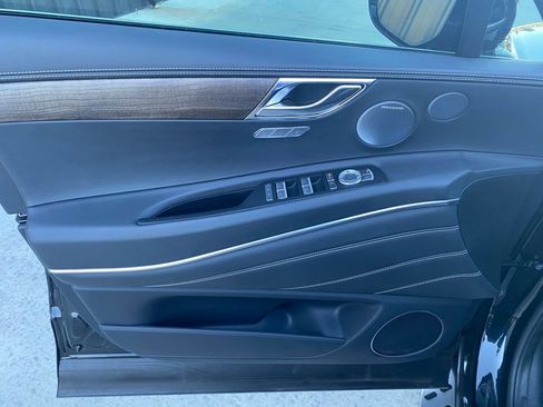 New 2025 Genesis GV80 3.5T Prestige image 23