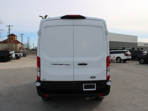 New 2026 Ford Transit 250 148 Medium Roof w/ Load Area Protection Package image 5