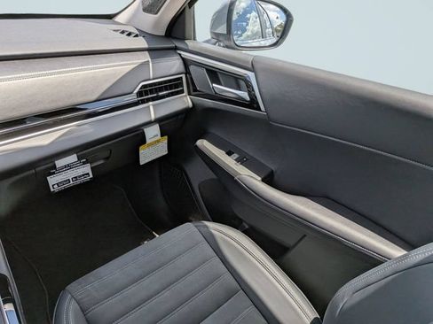 New 2026 Mitsubishi Outlander SE FWD image 15
