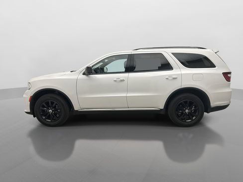 Used 2024 Dodge Durango SXT AWD/4WD image 2