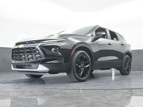 Certified 2023 Chevrolet Blazer LT w/ Driver Confidence Package image 53