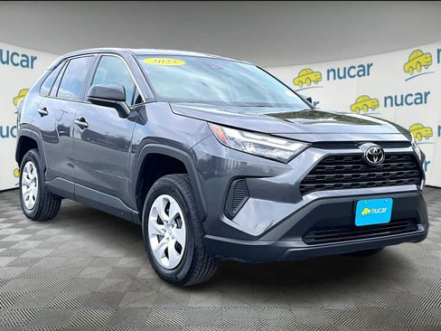 Used 2025 Toyota RAV4 LE AWD/4WD image 1