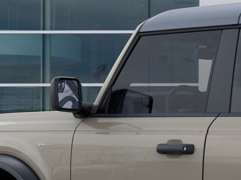 New 2026 Ford Bronco 4-Door image 24