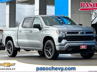 New 2026 Chevrolet Silverado 1500 RST w/ LPO, Dark Essentials Package