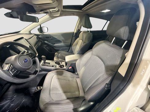 Used 2024 Subaru Crosstrek 2.0i Premium image 15