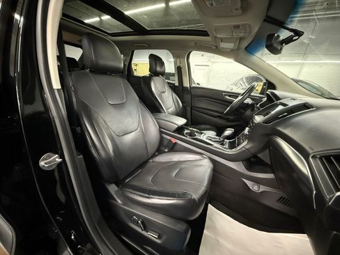 Used 2017 Ford Edge Titanium w/ Equipment Group 301A image 37