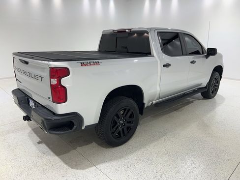 Used 2022 Chevrolet Silverado 1500 LT Trail Boss w/ LT Trail Boss Premium Package image 4