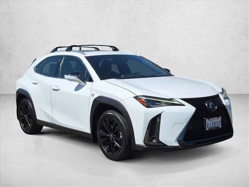 Used 2019 Lexus UX 200 F Sport w/ F Sport Premium Package FWD image 3