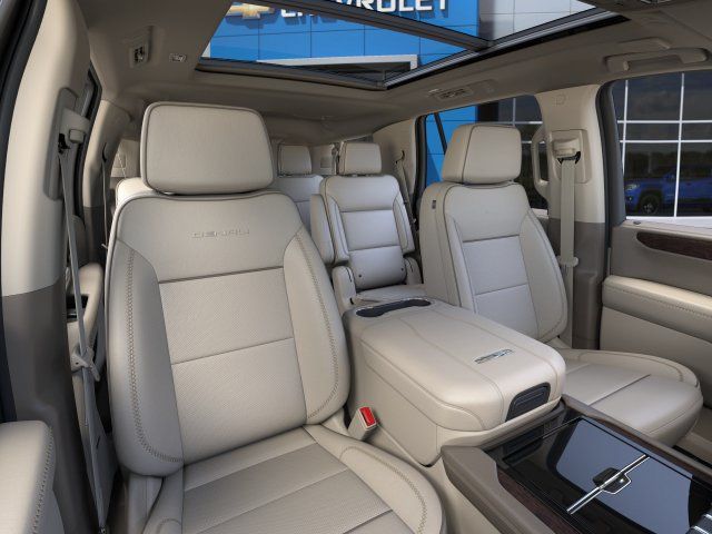 New 2026 GMC Yukon Denali w/ Sun & Power Step Package AWD/4WD image 16