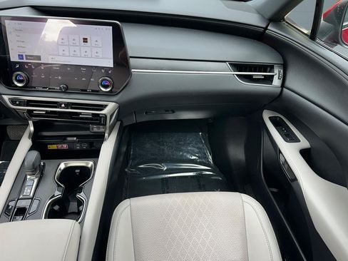 Certified 2024 Lexus RX 350 Premium Plus w/ Cold Area Package FWD image 32