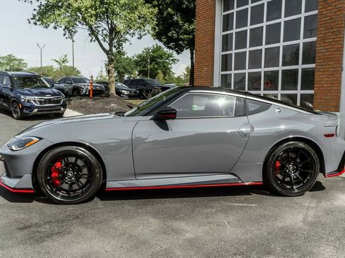 Used 2024 Nissan Z NISMO w/ Floor Mat Package RWD image 36